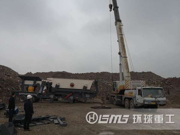 河北省唐山市小型移動式建筑垃圾破碎站