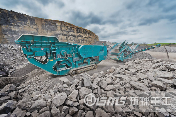 車載式建筑垃圾破碎機