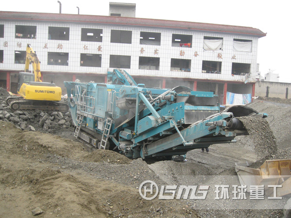 移動式破碎機比粉碎機更適合建筑垃圾的粉碎